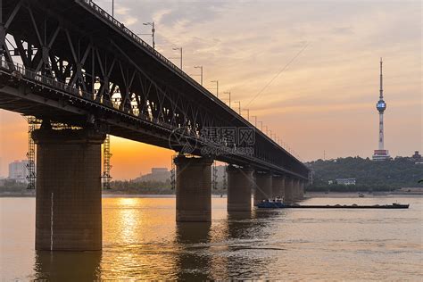 武汉长江大桥高清图片下载-正版图片500692002-摄图网