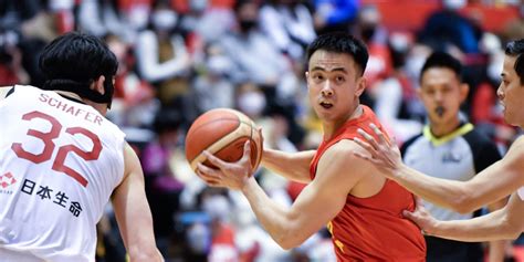 2023年篮球世界杯亚大区预选赛拉开大幕，中国男篮首战轻取日本_手机新浪网