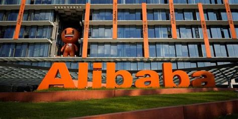 阿里巴巴2023财年Q4中国商业营收1360.73亿元 同比下滑3%_凤凰网