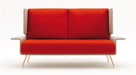Knoll：优雅实用的红色沙发设计 - 设计之家