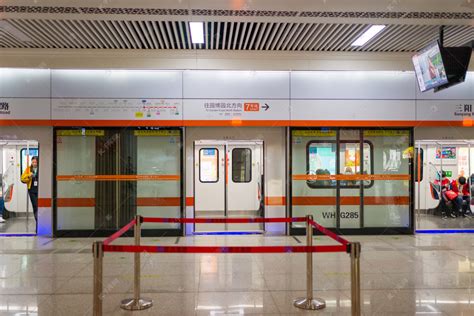 内地十大城市地铁排名——从通车里程和地铁密度看城市综合实力|地铁|南京地铁|北京地铁_新浪新闻