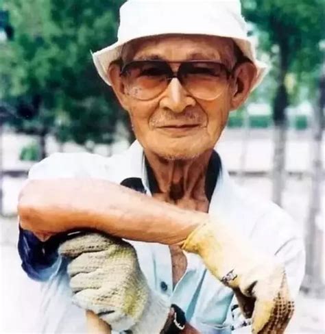73岁日本老头独居中国，拿3000低薪，却过出了满分人生···_凤凰网公益_凤凰网
