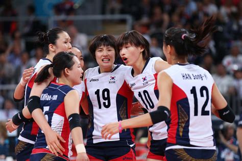 1-3！韩国女排疯狂庆祝，终结连输21局耻辱纪录，中国队遭打击_凤凰网