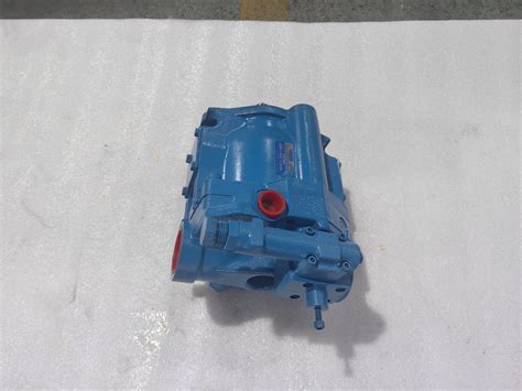 China Hydraulic Pump for Agricultural Industrial Pve Vickers Pve41 ...