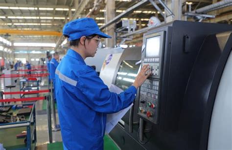 公司总经理参观“北石”北京石油机械厂