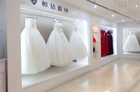 超有氛围感的婚纱店——婚纱店设计_可可13156511332-站酷ZCOOL
