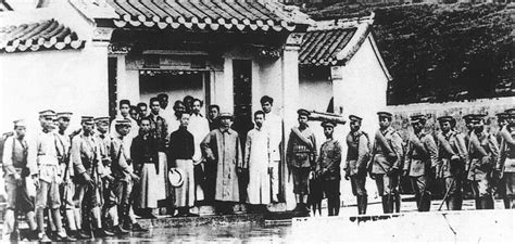 此黄埔一期出身开国上将用杂牌师在武汉顶日军4个月_凤凰网