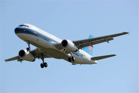 国产民机机队开启数字新基建：成都航空与飞天联合签订ARJ21数字化创新合作协议 - 民用航空网
