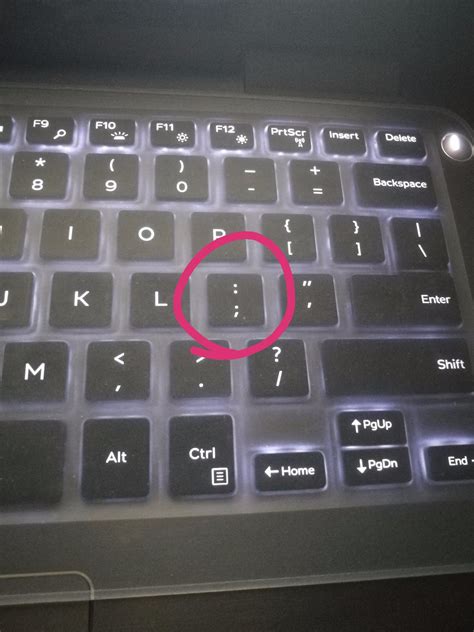 电脑键盘双引号怎么打