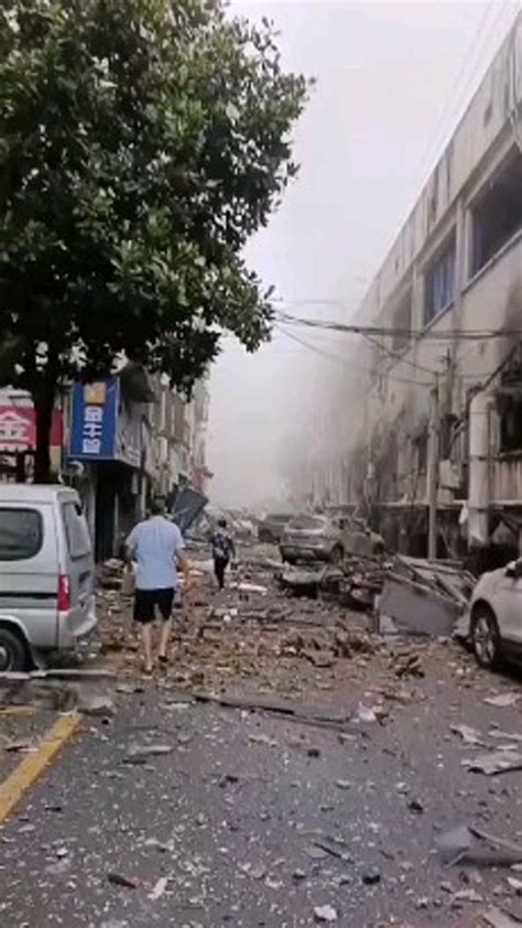 十堰天然气爆炸事故致26死138伤，34名公职人员被处理_凤凰网视频_凤凰网