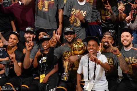 雅创电子祝贺骑士勇夺2016年NBA总冠军！