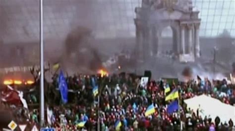 回顾2014年：乌克兰爆发大规模暴乱_凤凰网视频_凤凰网