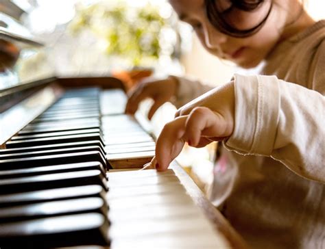 暑期想让孩子开始学习钢琴，如何看老师好不好，需要避免哪些坑？ - 知乎