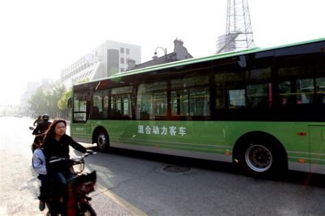 南通：首批新能源公交车投入运营_生物探索