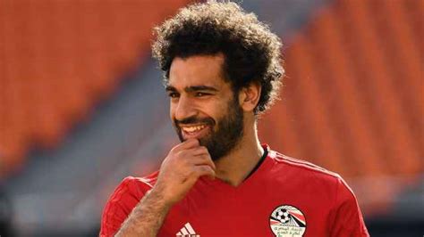 萨拉赫进球瞬间，埃及球迷点火狂欢_乌拉世界杯-梨视频官网-Pear Video