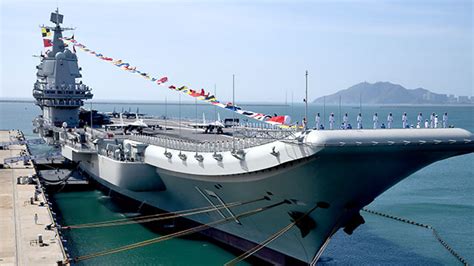 山东舰入列3周年 国产航母开启中国蓝海新时代_凤凰网