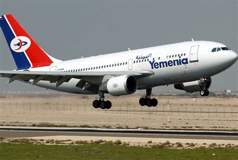 也门航空公司空客A310客机降落_新浪图集_新浪网