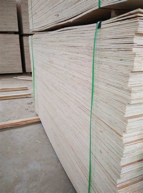杉木工地用的木方批发价 杉木建筑模板厂家销售价格 - 阿德采购网