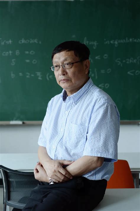 他是祖国培养的数学天才，为入美籍当20年服务员，58岁终如愿以偿_益唐_张益_工作