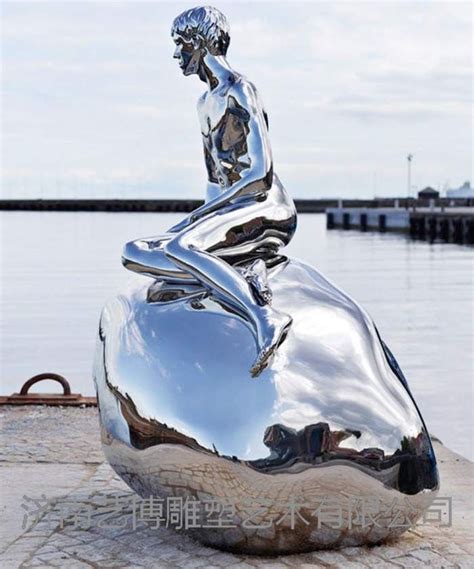 不锈钢镜面人物雕塑 运动人物不锈钢雕塑