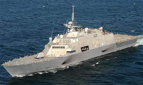 美国海军第23艘濒海战斗舰下水|美国海军_新浪新闻