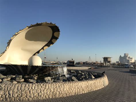 2023卡塔尔明珠，也称卡塔尔珍珠岛，是位于西湾海岸外的一座人工岛，岛上的特色包括地中海风情的游艇码头..._卡塔尔之珠-评论-去哪儿攻略