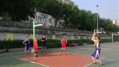【协会活动】校篮球队举行定点投篮比赛-工会