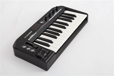 25键专业力度键盘 USB-MIDI主控键盘 乐器键盘 音乐合成器USB控制-阿里巴巴