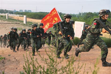 武警贵州总队机动支队开展野外驻训（组图）