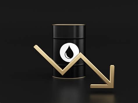 中石油从48元一路跌到4.6元，当年股票“神话”，让你亏了多少钱__财经头条