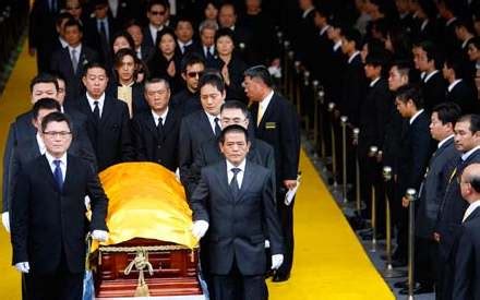 台湾黑帮大佬的葬礼为何如此风光_资讯_凤凰网