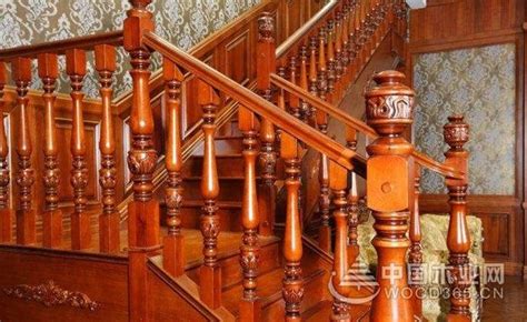 铁艺楼梯扶手护栏 别墅室内铁木扶手 旋转楼梯扶手免费设计-阿里巴巴