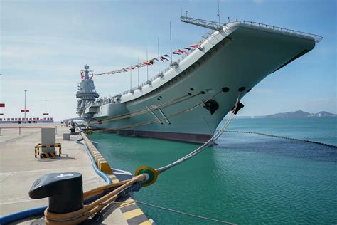2019年中国第一艘自主设计自主建造的航母山东舰入役，中国迈入双航母时代