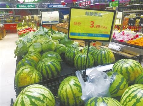 各地早熟西瓜陆续上市，价格涨跌不一 | 国际果蔬报道