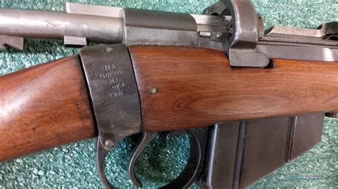 z Sold ~ British Enfield Rifle.303 BR