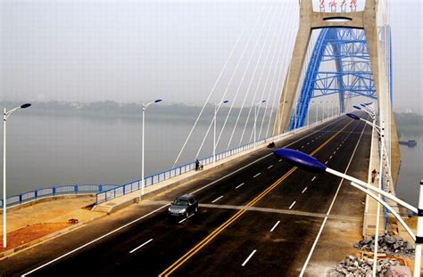 湘潭一大桥跨线桥完成架梁 - 项目进展 - 城发专题 - 华声在线专题