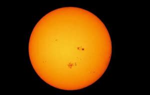 3月8日出现五年以来最大规模的太阳黑子 - 神秘的地球 科学|自然|地理|探索