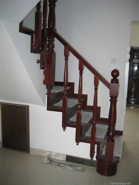 欧式室内楼梯扶手红橡简洁大方款 户外木质楼梯防滑扶梯 楼梯栏杆-阿里巴巴