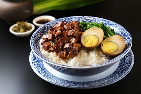 【台湾卤肉 台湾卤肉饭Braised Pork Rice的做法视频_做法步骤】_下厨房