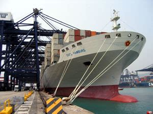 广西北部湾港：巨轮云集 货通四海-国际在线