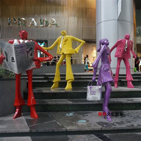 商业广场步行街入口拍照抽象美女人物雕塑玻璃钢现代时尚创意购物-阿里巴巴