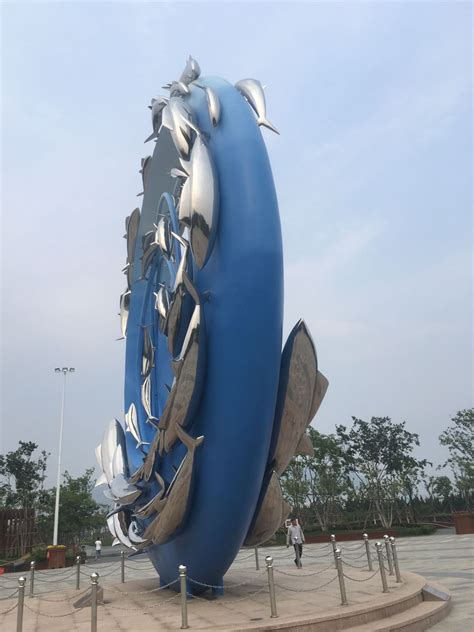 海滨公园15米不锈钢雕塑 - 深圳市丽吉尚玻璃钢装饰有限公司 ...