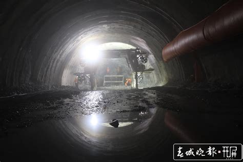 痛心！郑州京广快速路隧道共发现6名遇难者 - 西部网（陕西新闻网）