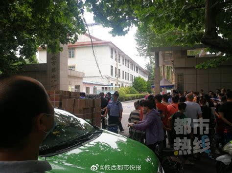 陕西19名学生被砍7人死亡 当地检察机关介入_手机新浪网