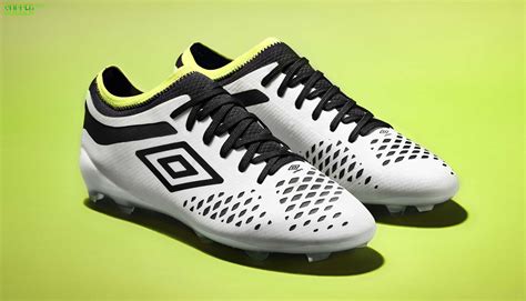 Umbro推出全新速度型足球鞋Velocita 4 - Umbro_茵宝足球鞋 - SoccerBible ...