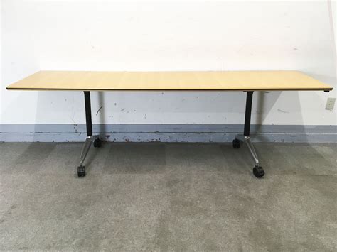 【中古】 Wilkhahn/ウィルクハーン 折畳テーブル 249981 - 中古オフィス家具ならオフィスバスターズ