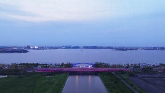 上海滴水湖洲际酒店华丽归来！带你深度解读这朵“海上花”/捷仕建筑 - 土木在线