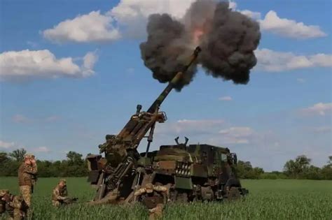 乌克兰得到北约大批火炮支援，俄罗斯该如何应对？|乌克兰|火炮|北约_新浪新闻