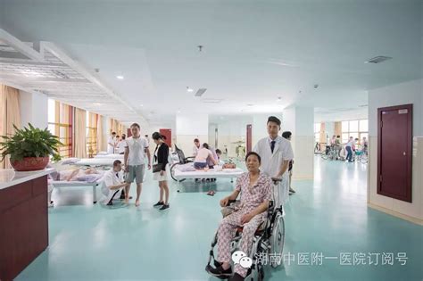 中医特色治疗、先进康复设备……赫章县中医院康复科开诊啦！