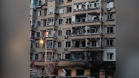 哈尔滨一小区发生爆炸致1死7伤，事故原因调查中_凤凰网视频_凤凰网